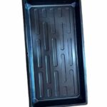 Bandeja sin orificios para almaciguera, compatible con la cubierta con ventilación.