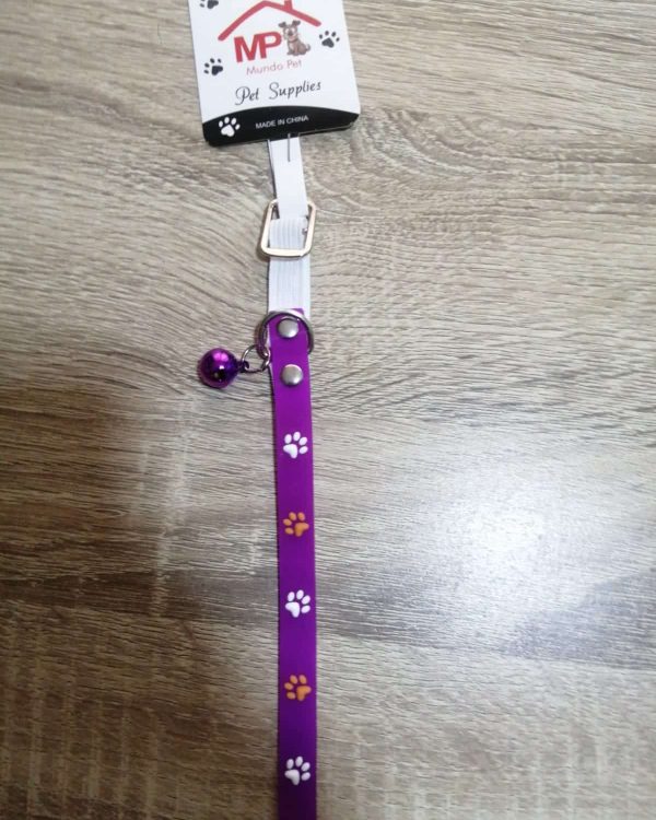 Collar Para Gatos Gomita Morado 